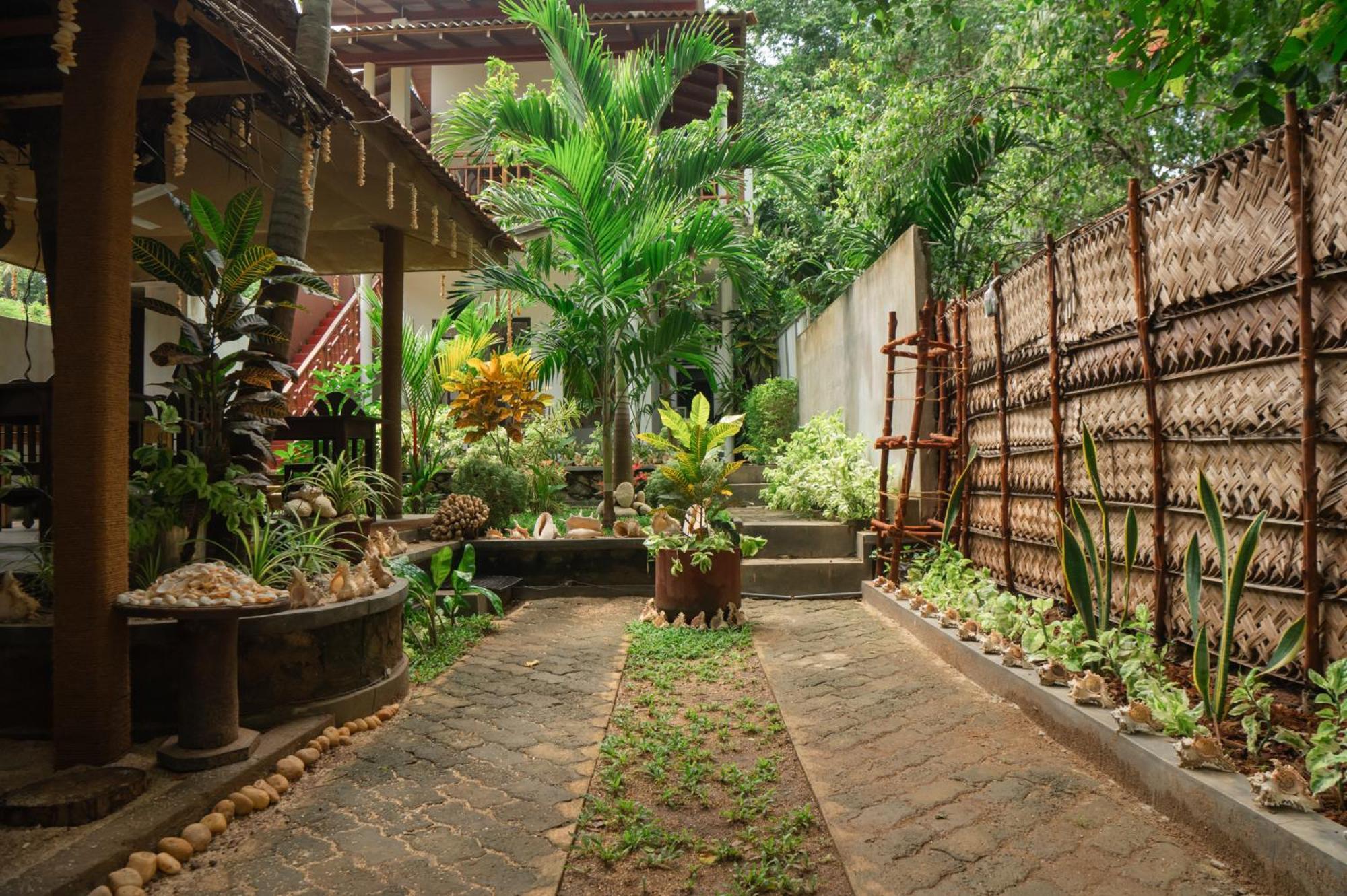 Rekawa Turtle Gate Hotel Tangalle Exterior foto
