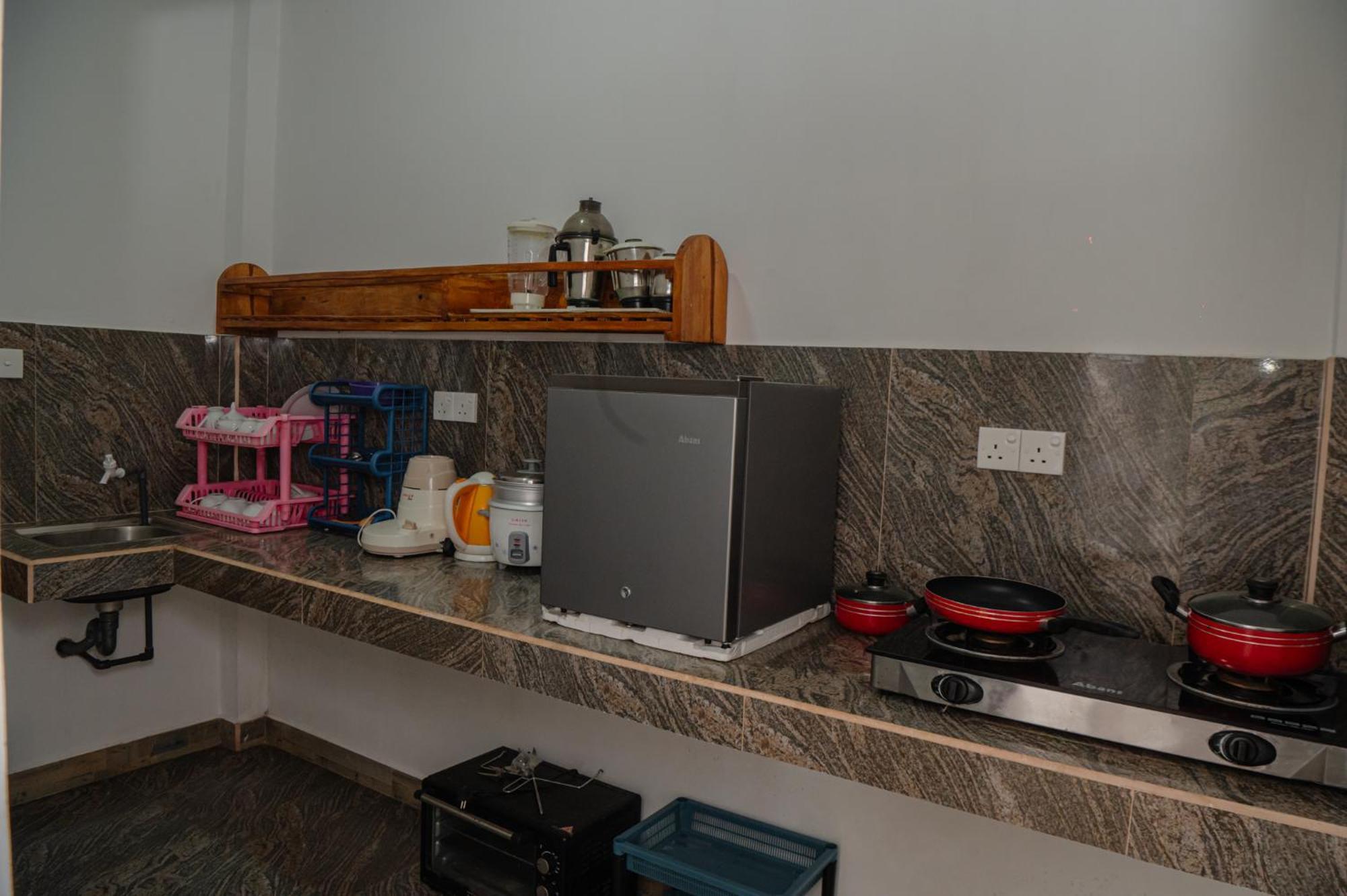 Rekawa Turtle Gate Hotel Tangalle Habitación foto