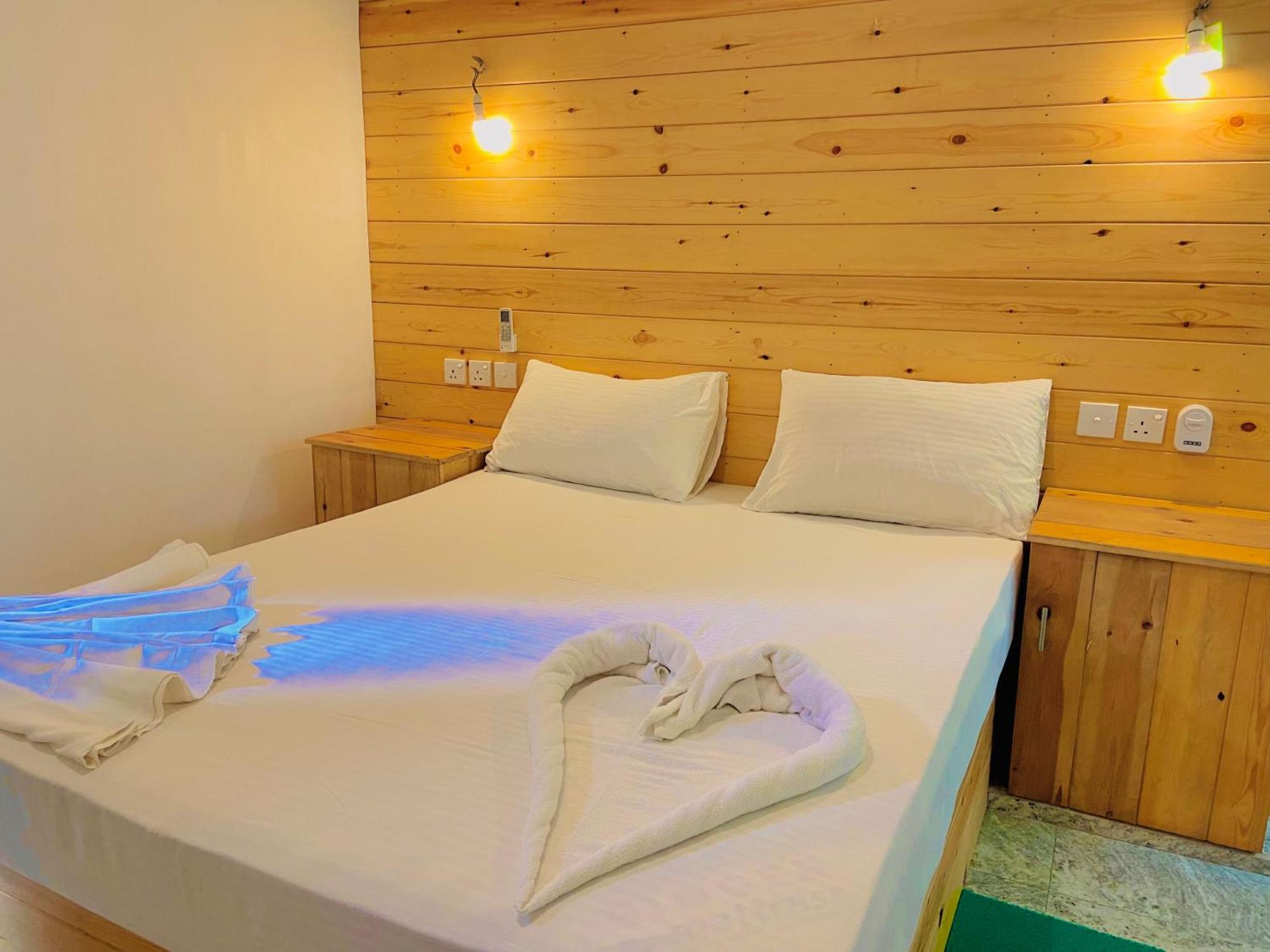 Rekawa Turtle Gate Hotel Tangalle Habitación foto