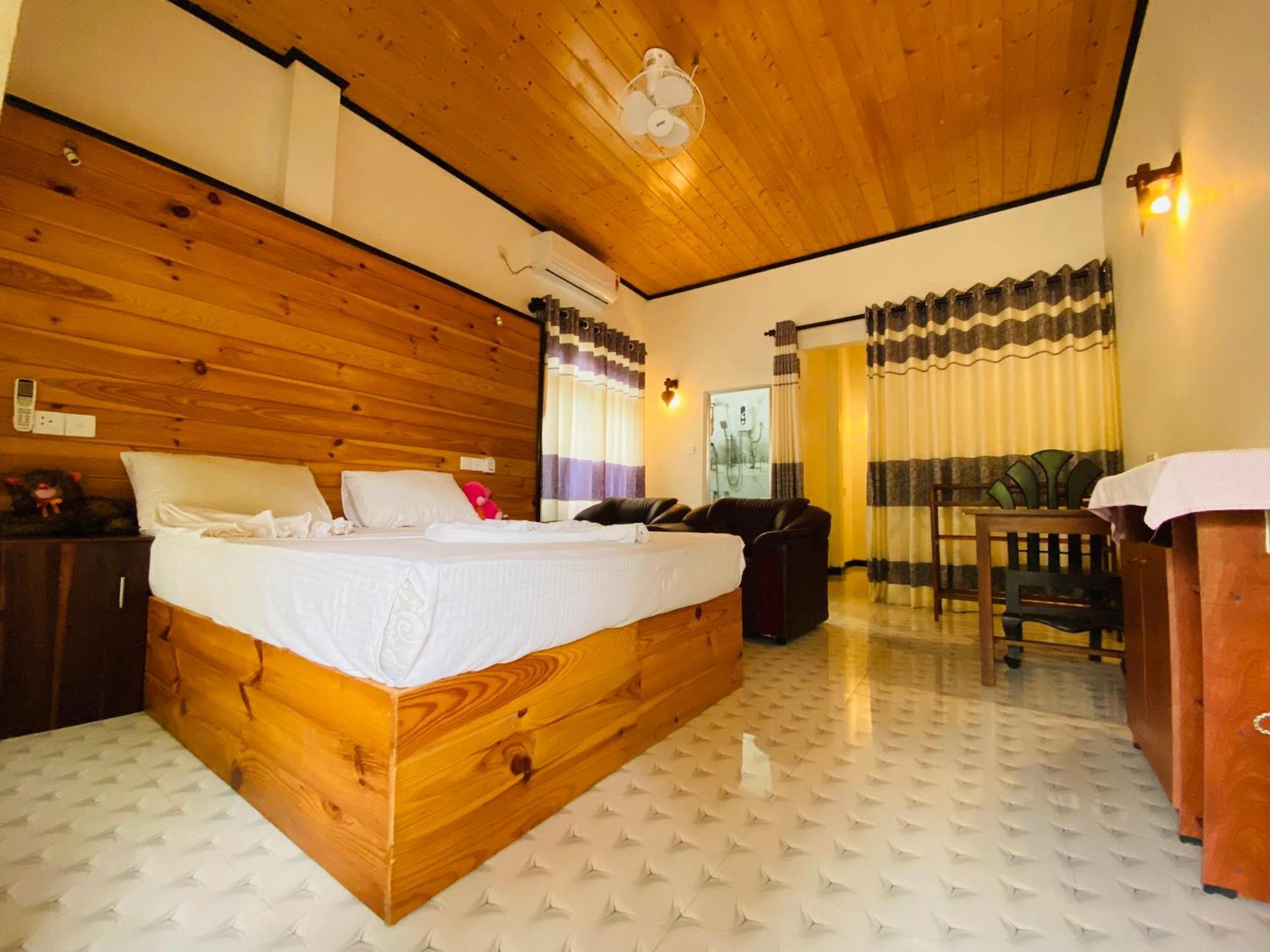 Rekawa Turtle Gate Hotel Tangalle Habitación foto