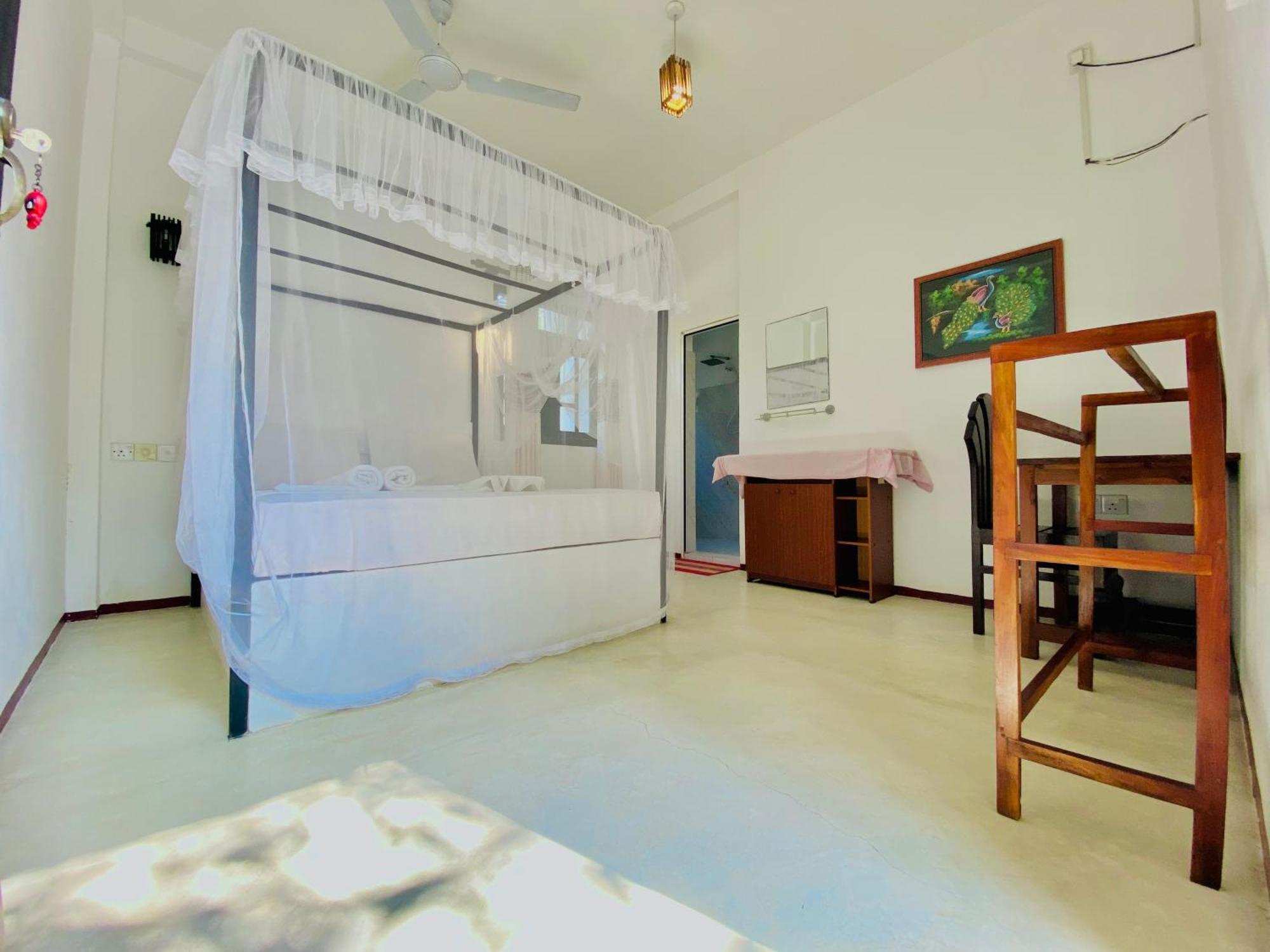 Rekawa Turtle Gate Hotel Tangalle Habitación foto
