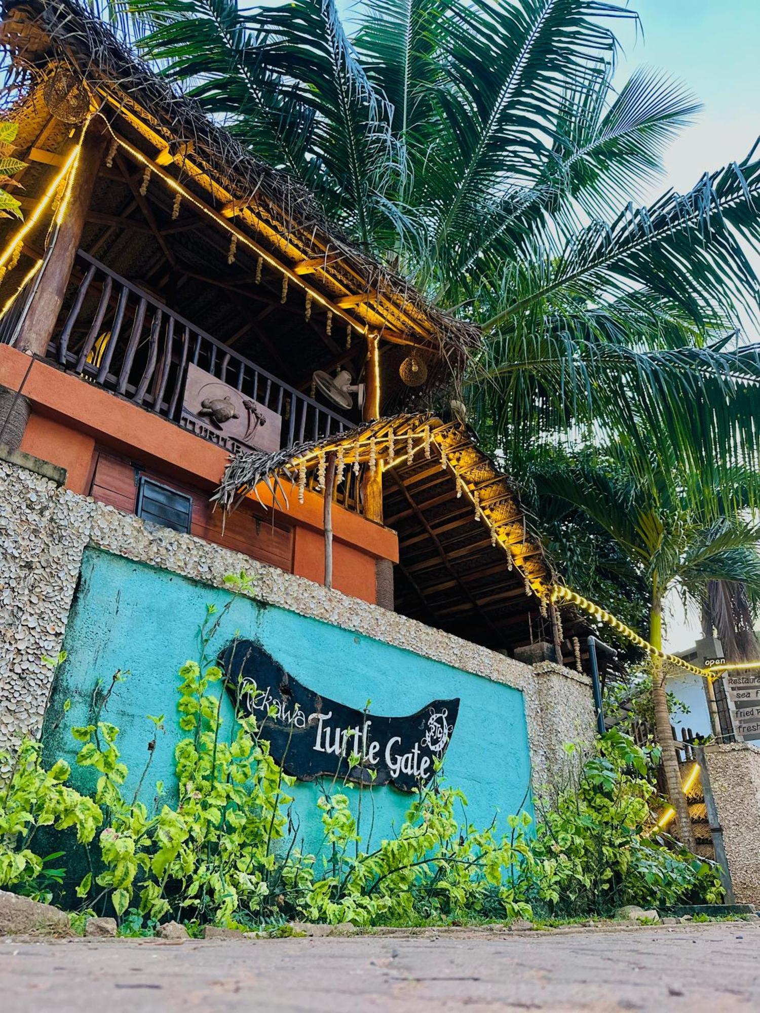 Rekawa Turtle Gate Hotel Tangalle Exterior foto